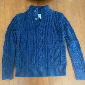 Boy’s blue Gap sweater size large (10)